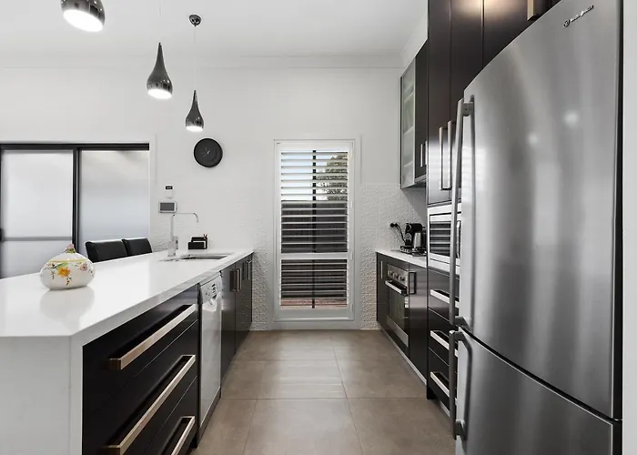 Chic 2 Bedroom Keilor