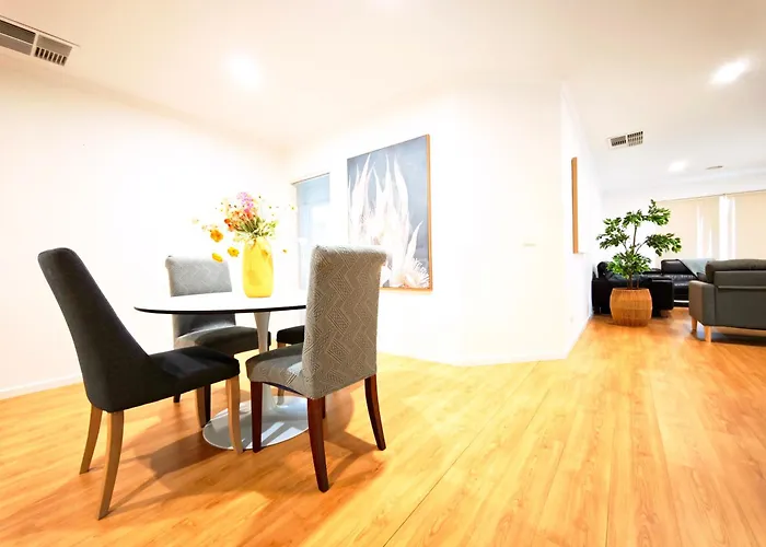 Suburb Best Family House Melbourne East